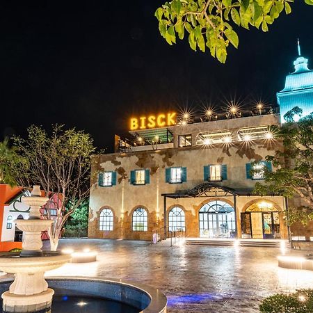 Bisck Hotel & Resort 풀리 외부 사진