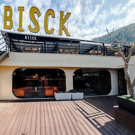 Bisck Hotel & Resort 풀리 외부 사진