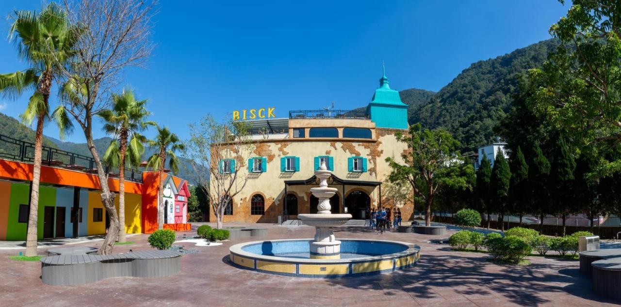 Bisck Hotel & Resort 풀리 외부 사진